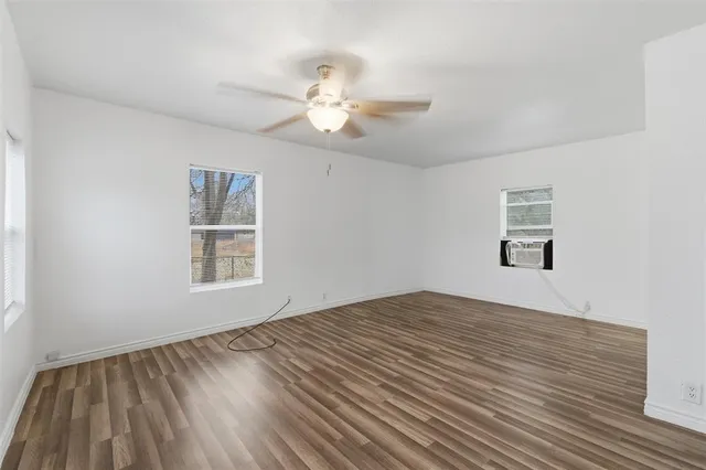 $999 | 613 West Murray Street, Denison, TX 75020