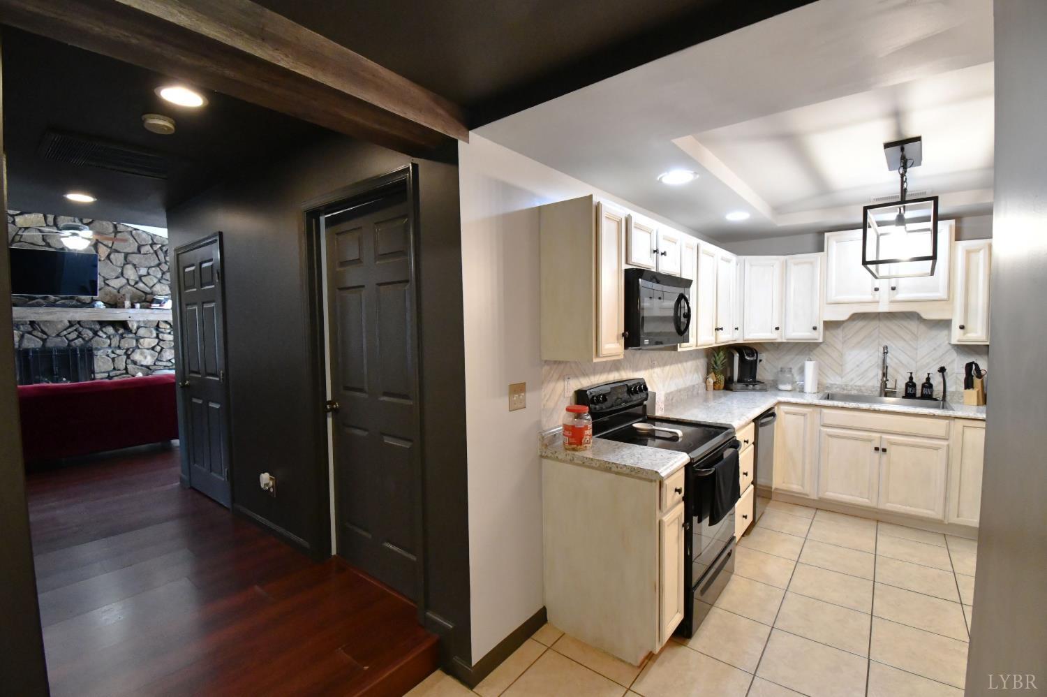 1217 Wood Road Lynchburg, VA 24502 - Photo 11 of 44