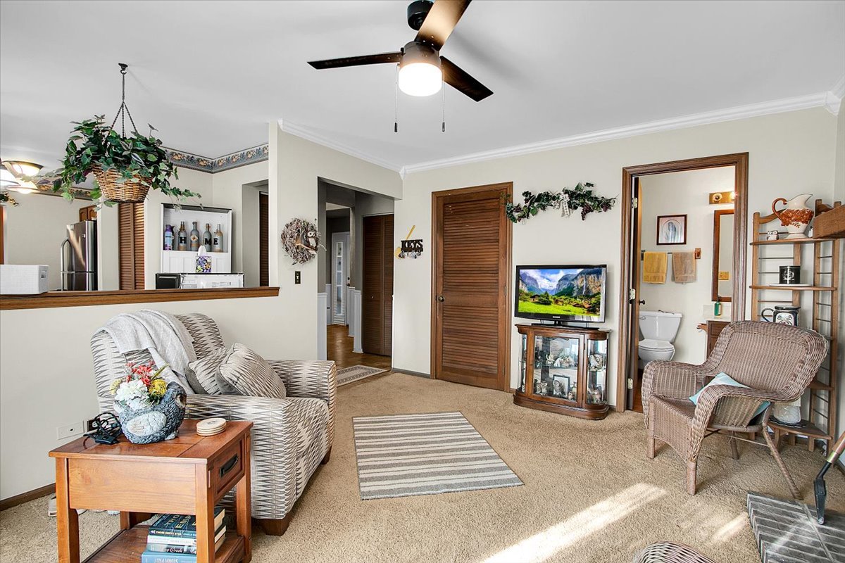 1650 Kautz Road Aurora, IL 60504 - Photo 10 of 29 Gallery Image 10