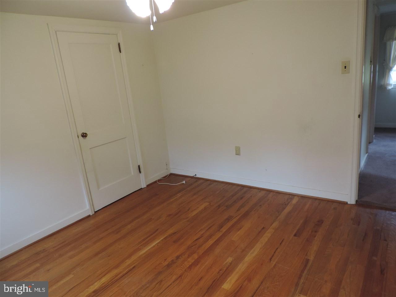 755 Hammond Road York, PA 17406 - Photo 19 of 29 Gallery Image 19