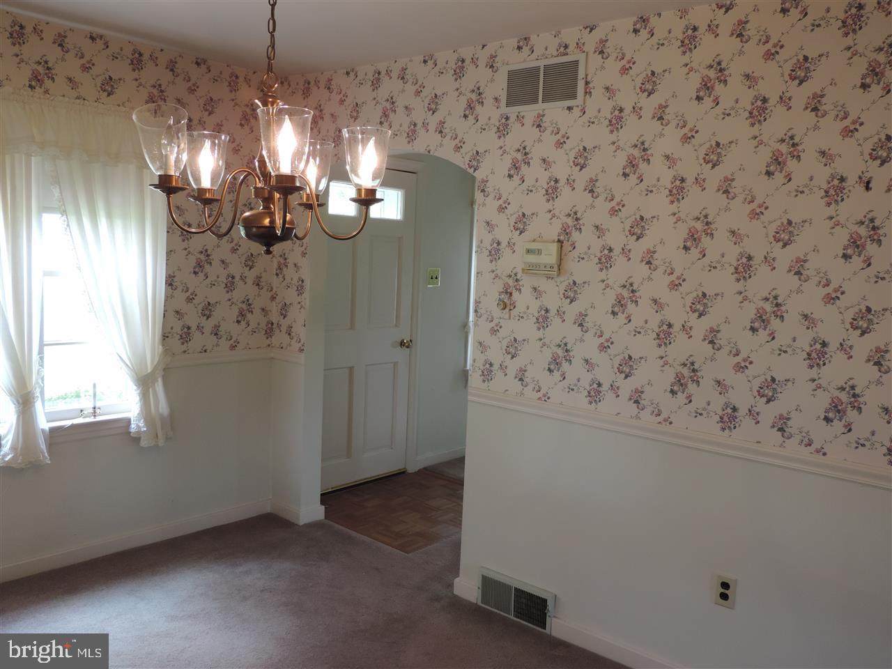 755 Hammond Road York, PA 17406 - Photo 5 of 29 Gallery Image 5