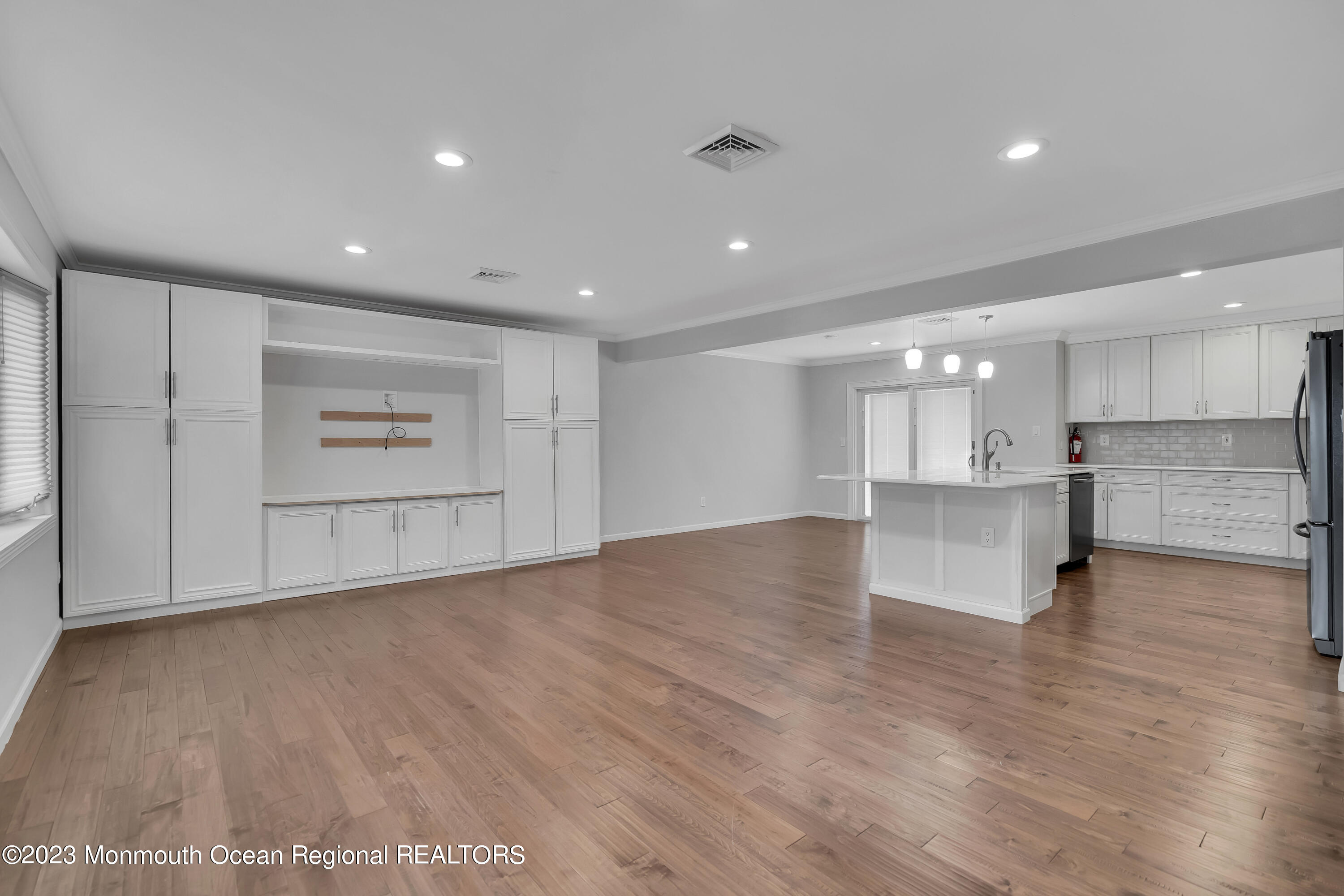 476 Aurora Drive Brick, NJ 08723 - Photo 8 of 31 013_dsc01913