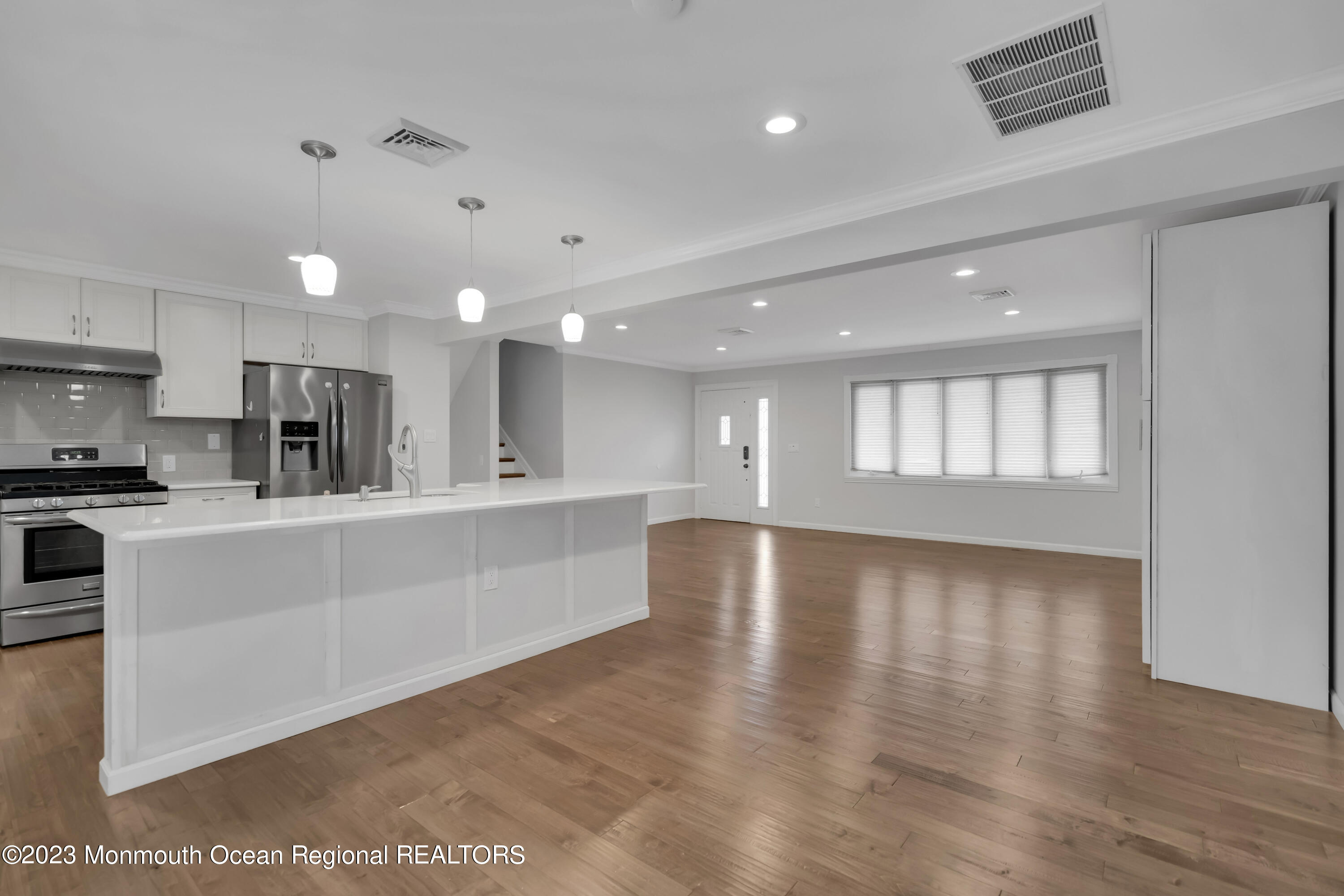 476 Aurora Drive Brick, NJ 08723 - Photo 10 of 31 015_dsc01923