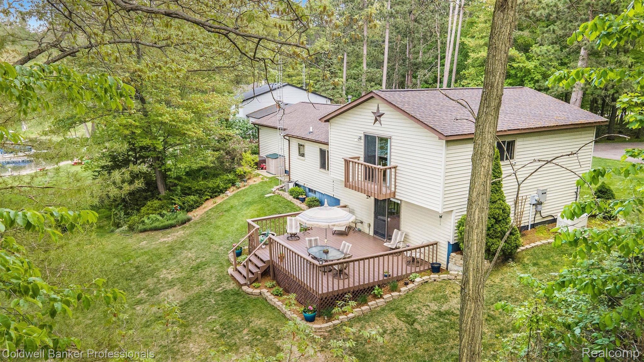 15464 Murray Road Byron, MI 48418 - Photo 4 of 43 m4.jpeg