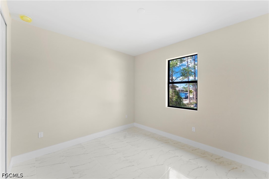 4100 8th Street Southwest Lehigh Acres, FL 33976 - Photo 12 of 26