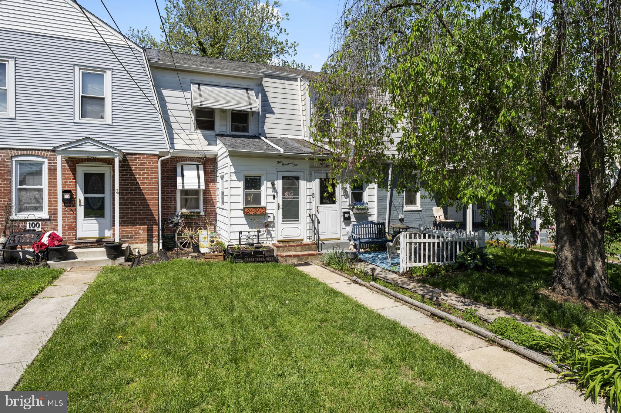 102 East Chelton Road Brookhaven, PA 19015 - Photo 2 of 16 Gallery Image 2