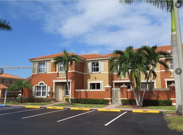 $3,000 | 11479 Northwest 60th Terrace, Unit 373, Doral, FL 33178