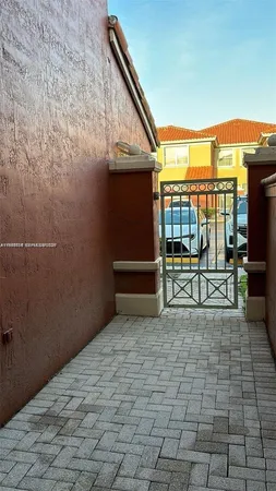 $3,000 | 11479 Northwest 60th Terrace, Unit 373, Doral, FL 33178