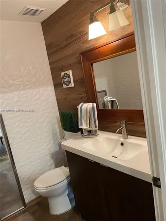 $3,000 | 11479 Northwest 60th Terrace, Unit 373, Doral, FL 33178