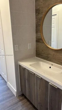 $3,000 | 11479 Northwest 60th Terrace, Unit 373, Doral, FL 33178