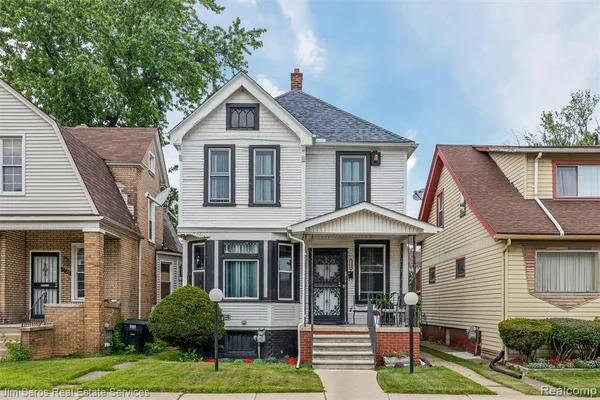 $137,900 | 7743 East Canfield Street, Detroit, MI 48214