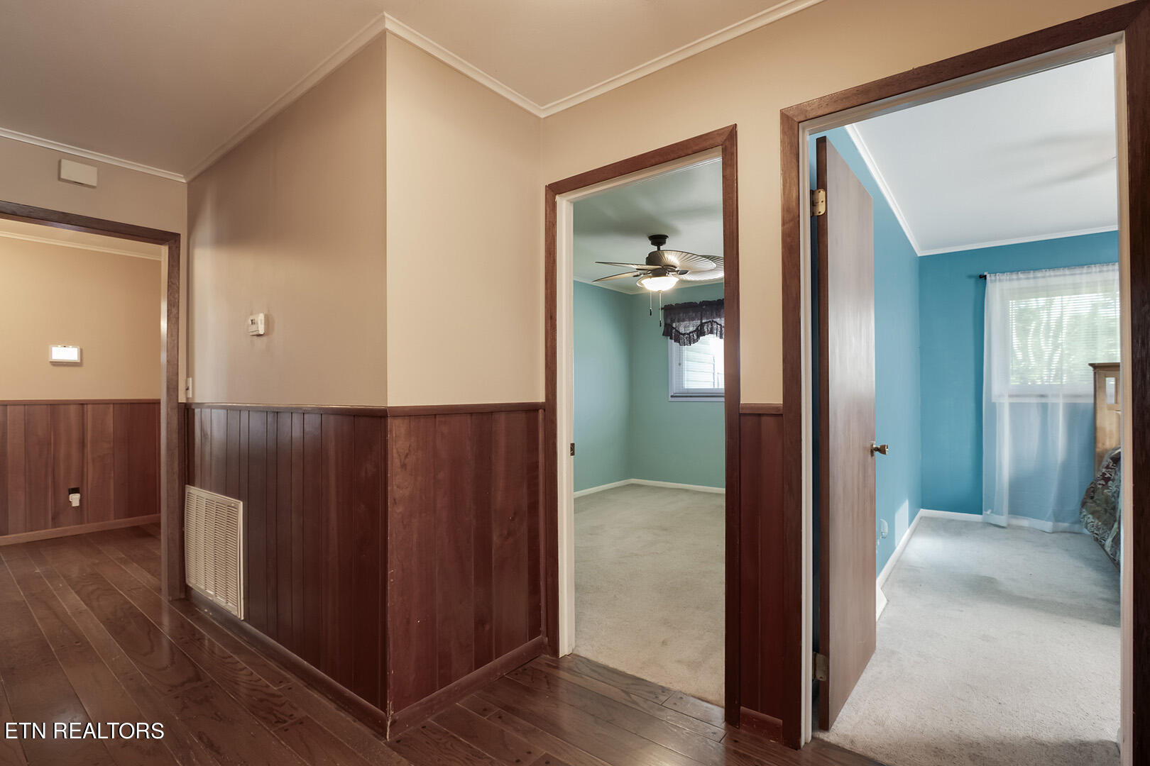 7022 East Emory Road Corryton, TN 37721 - Photo 33 of 60 33_EEmoryRoad_7022_BRHall02