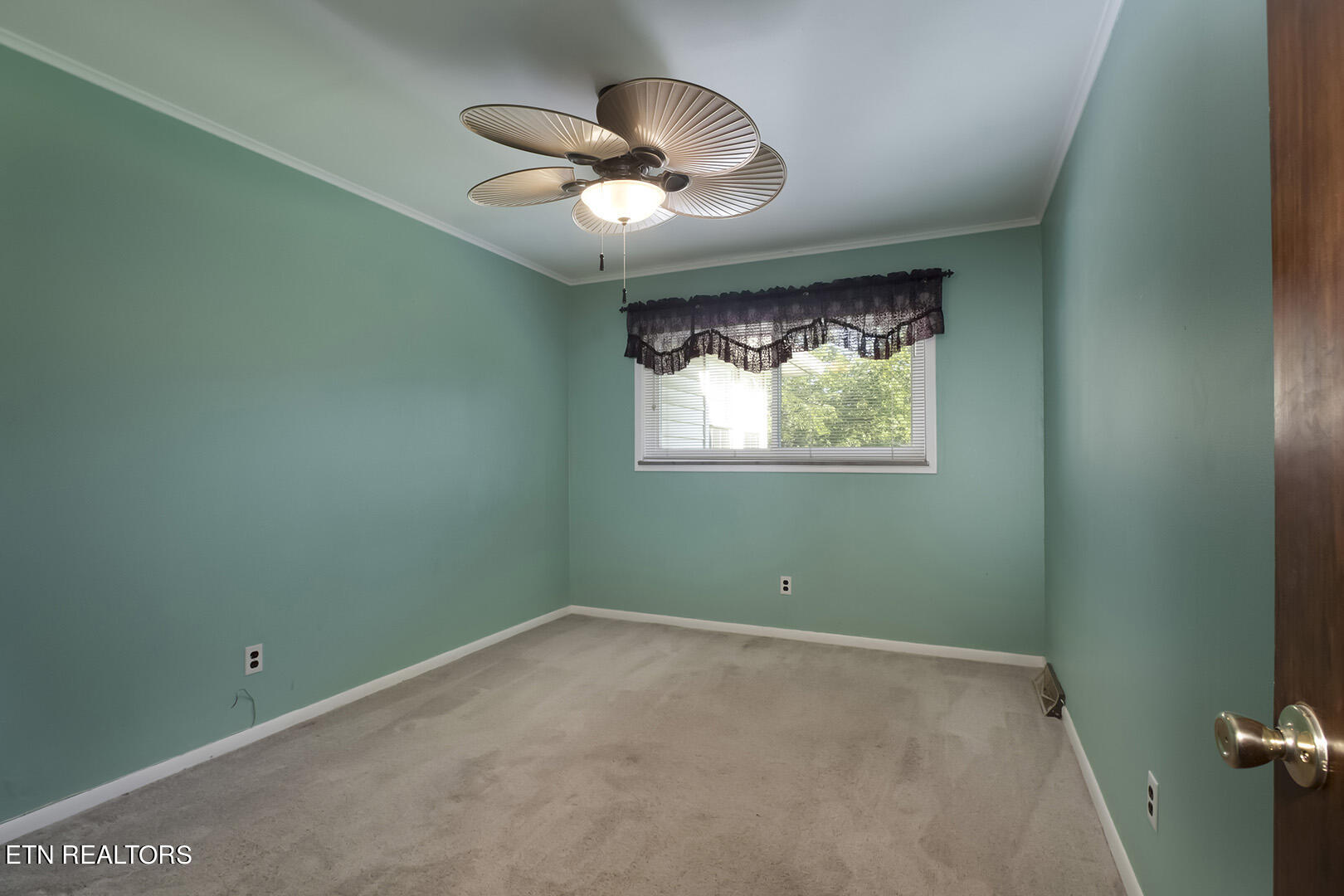 7022 East Emory Road Corryton, TN 37721 - Photo 34 of 60 34_EEmoryRoad_7022_Bedroom2_01