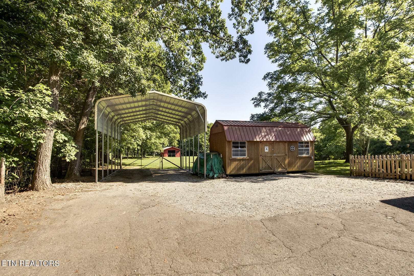 7022 East Emory Road Corryton, TN 37721 - Photo 43 of 60 43_EEmoryRoad_7022_RVPort-Shop01