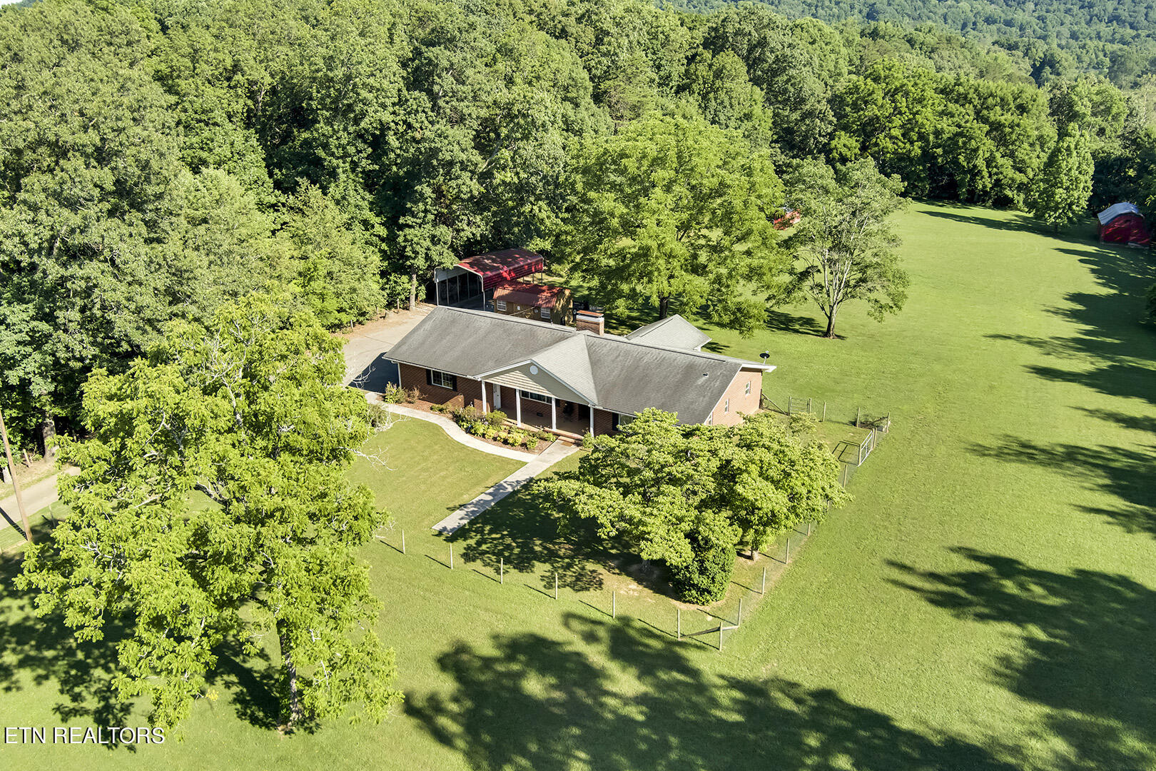 7022 East Emory Road Corryton, TN 37721 - Photo 48 of 60 48_EEmoryRoad_7022_FrontRightElevated