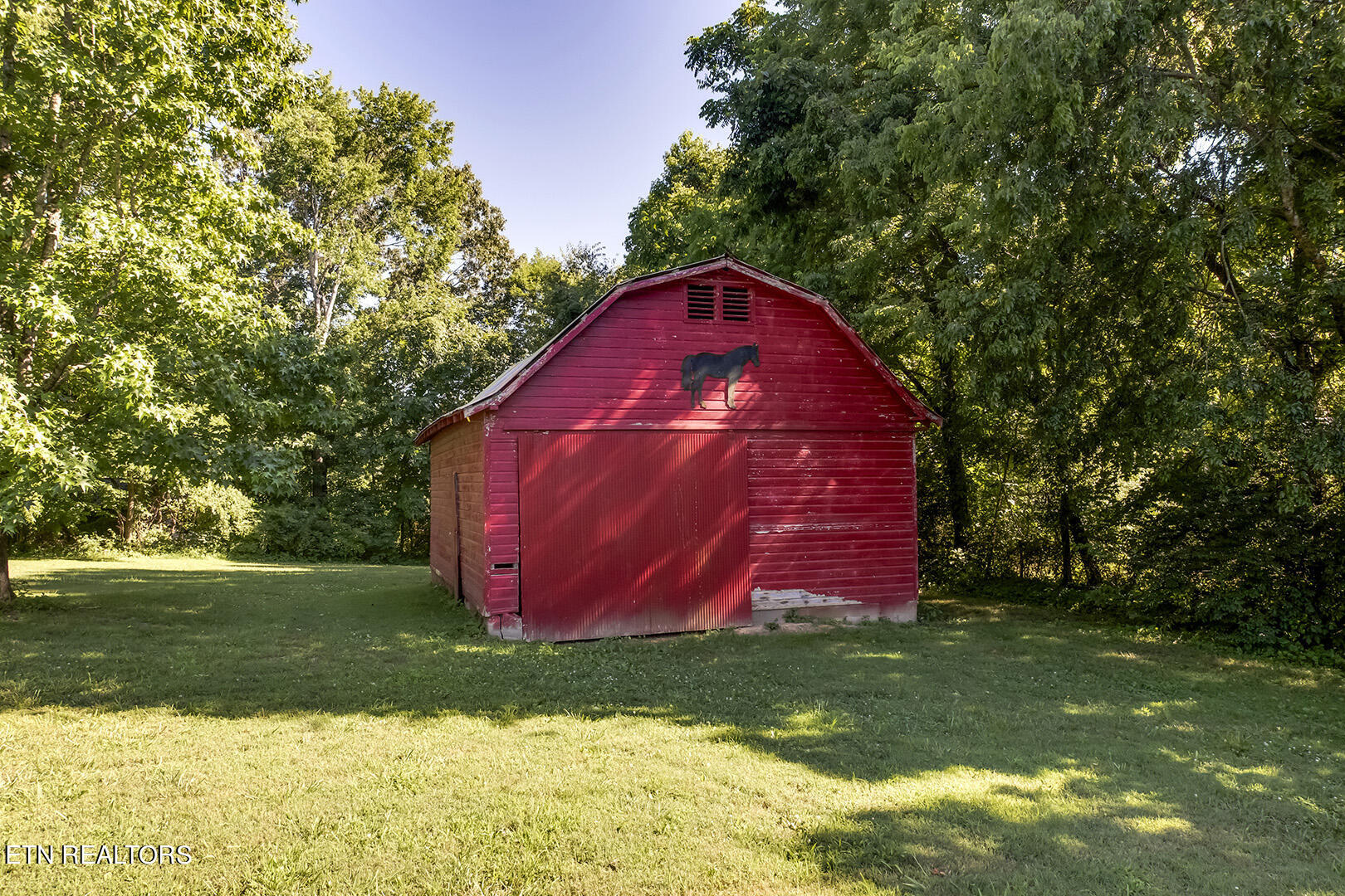 7022 East Emory Road Corryton, TN 37721 - Photo 51 of 60 51_EEmoryRoad_7022_Barn