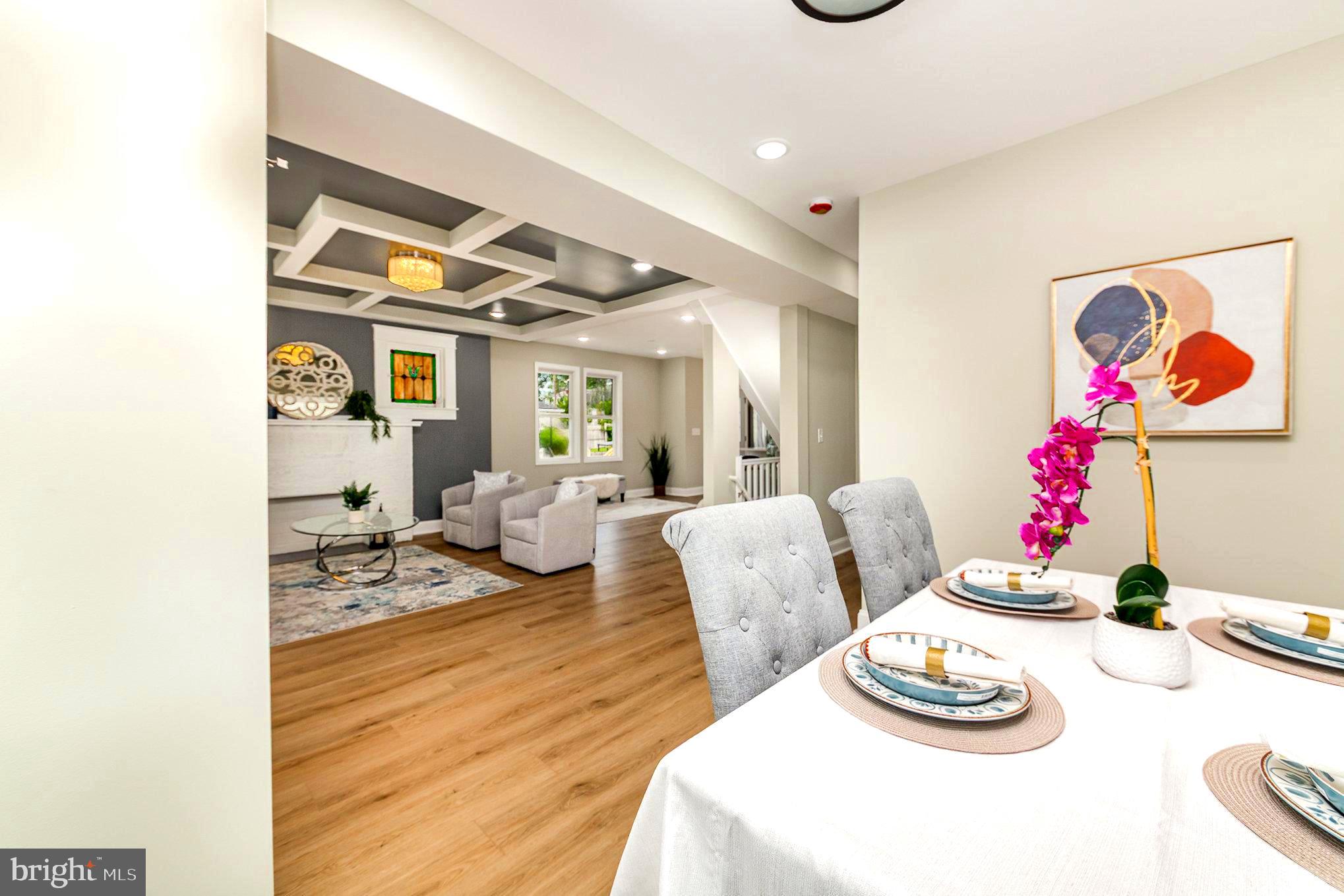 5611 Pilgrim Road Baltimore, MD 21214 - Photo 10 of 35 a living room with furniture and decor