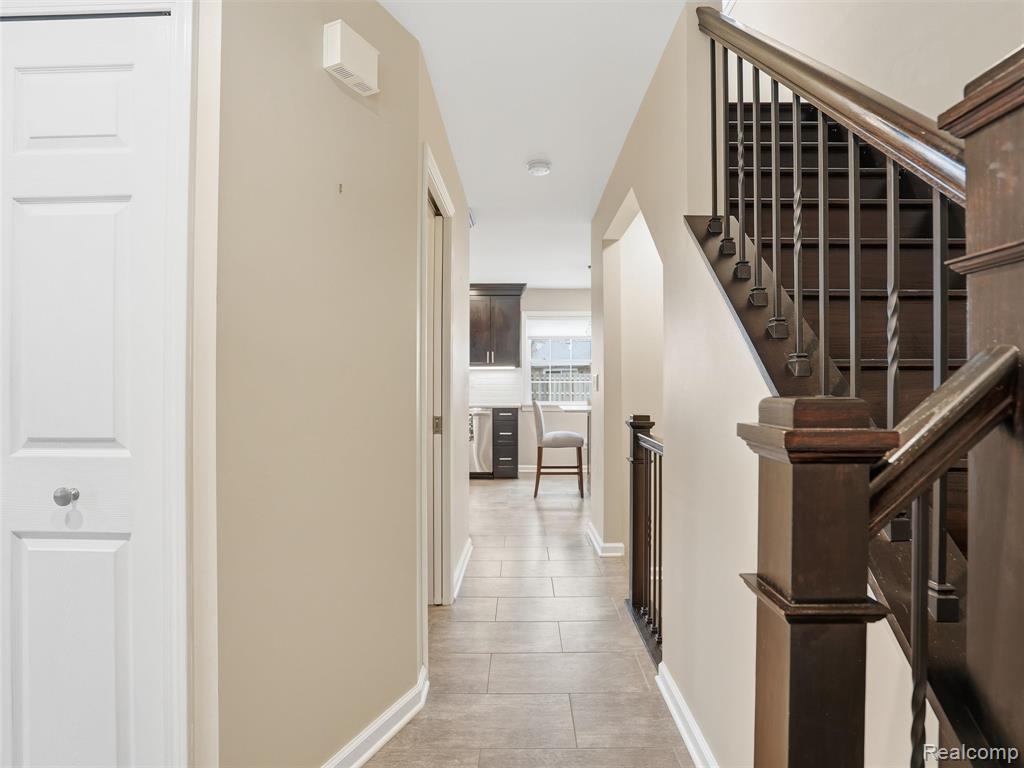 42902 Saxony Road Canton, MI 48187 - Photo 12 of 54 Gallery Image 12