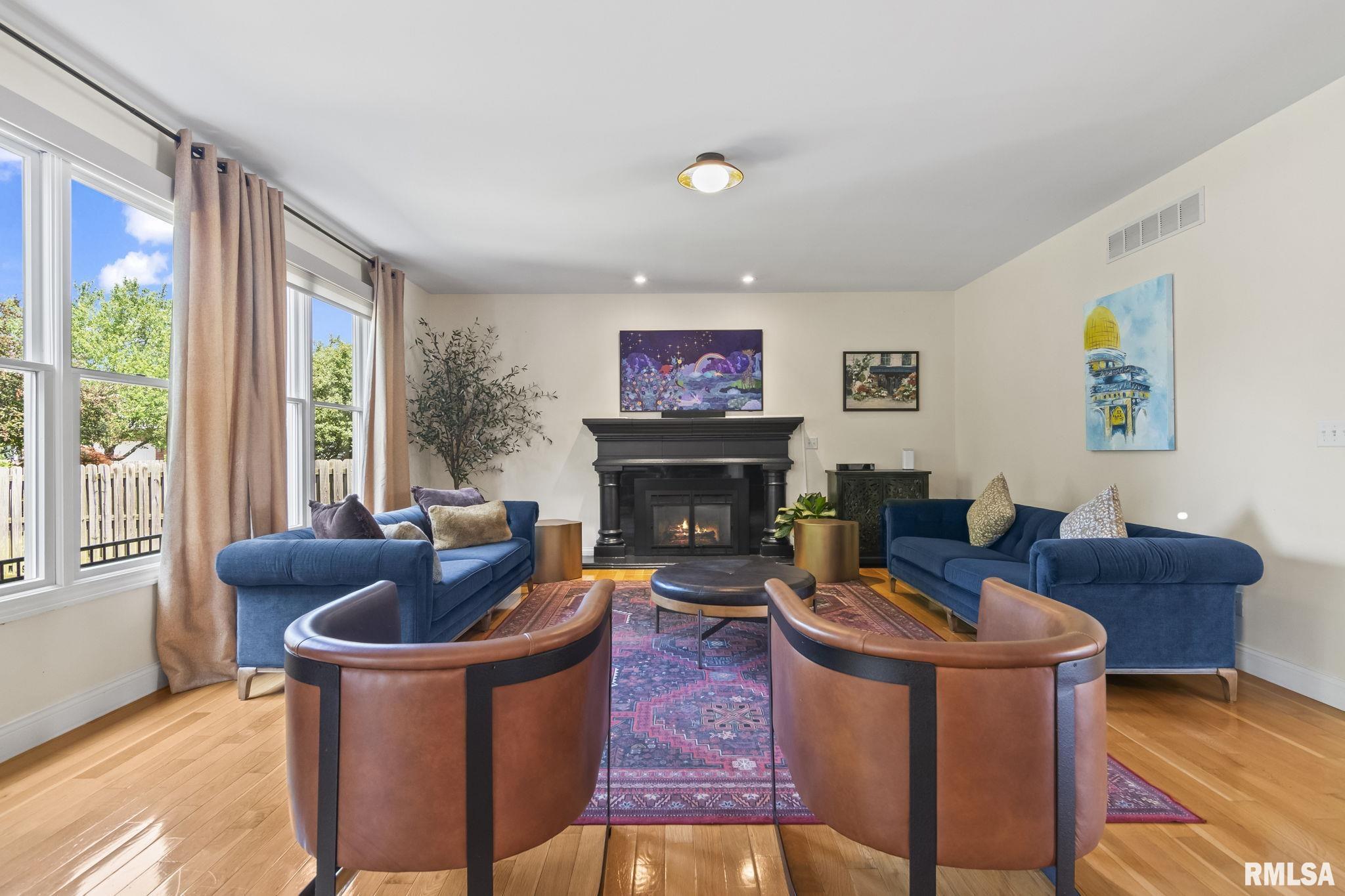 2201 Interlacken Drive Springfield, IL 62704 - Photo 11 of 53