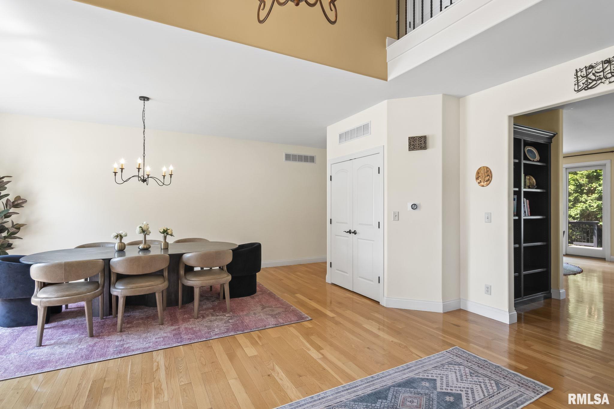 2201 Interlacken Drive Springfield, IL 62704 - Photo 22 of 53