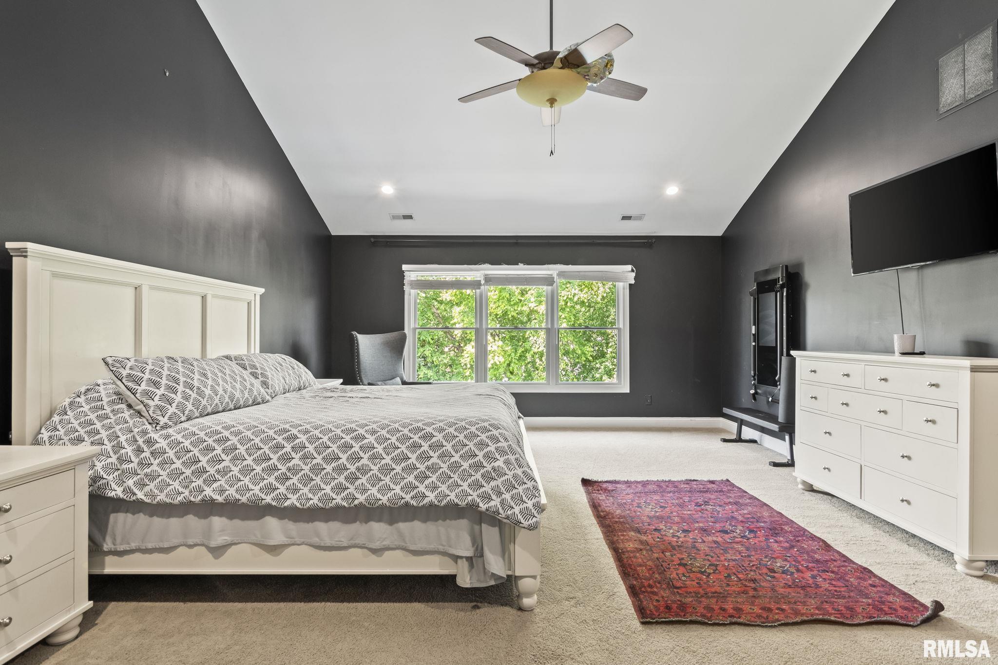 2201 Interlacken Drive Springfield, IL 62704 - Photo 28 of 53