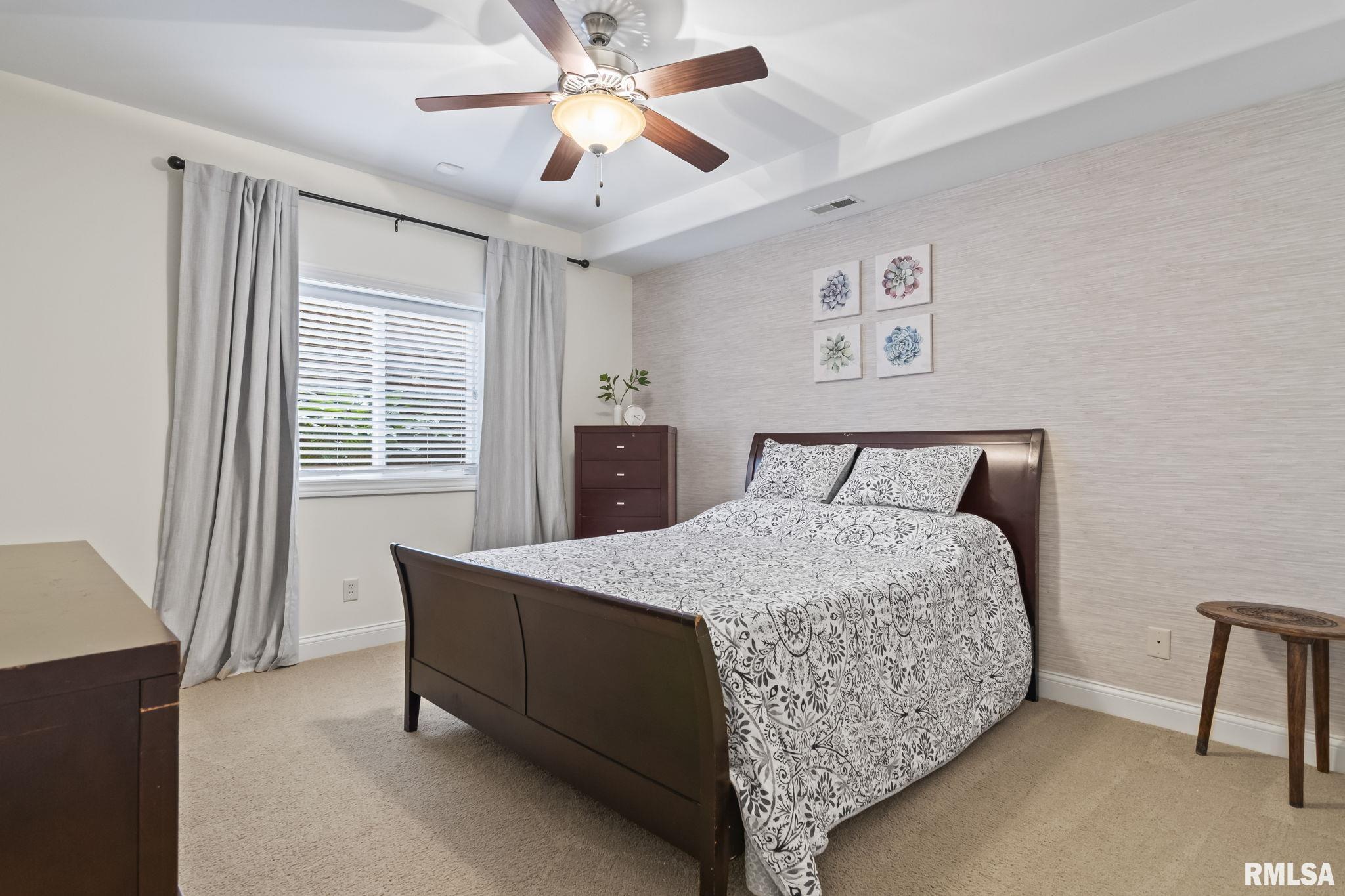 2201 Interlacken Drive Springfield, IL 62704 - Photo 33 of 53