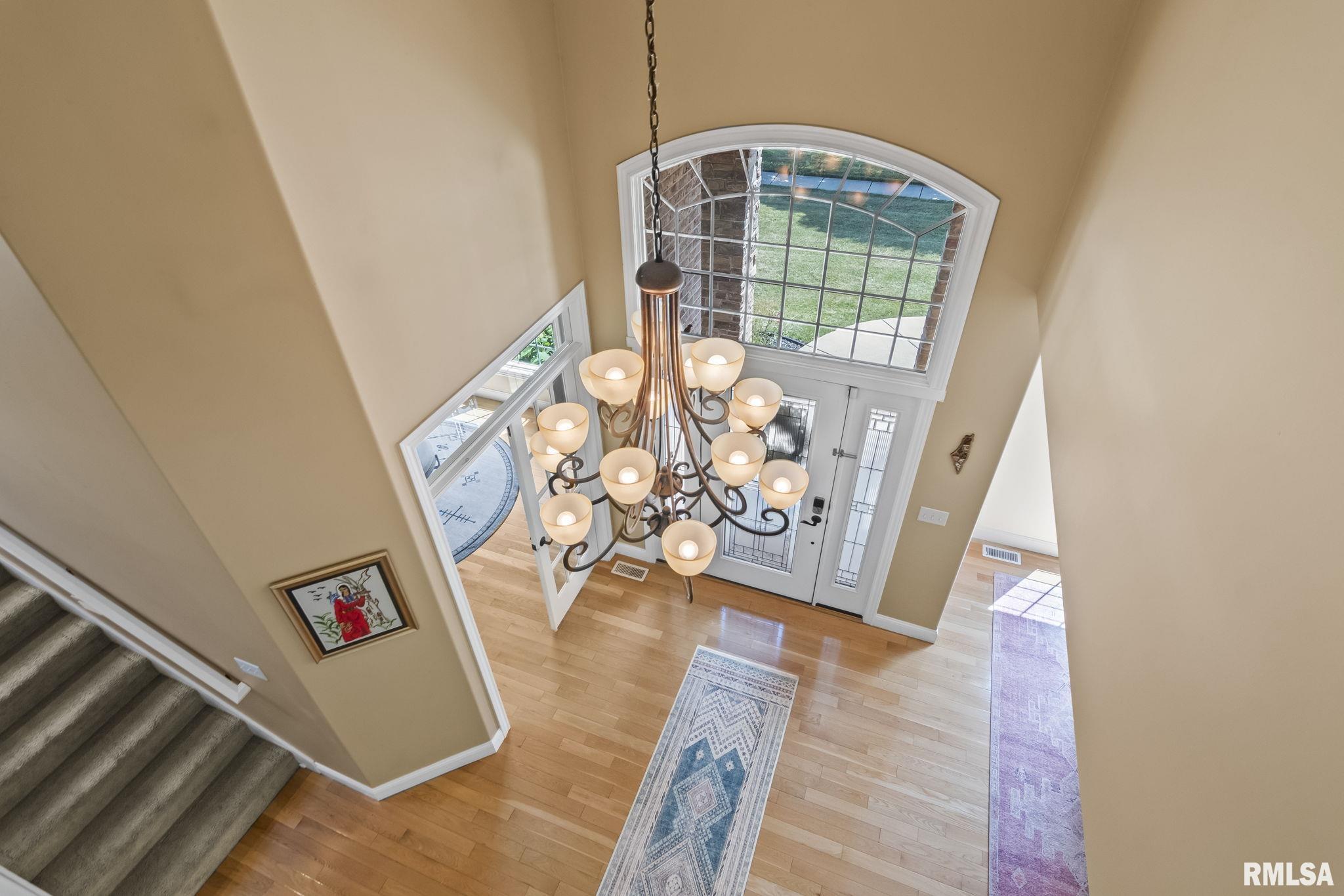 2201 Interlacken Drive Springfield, IL 62704 - Photo 8 of 53