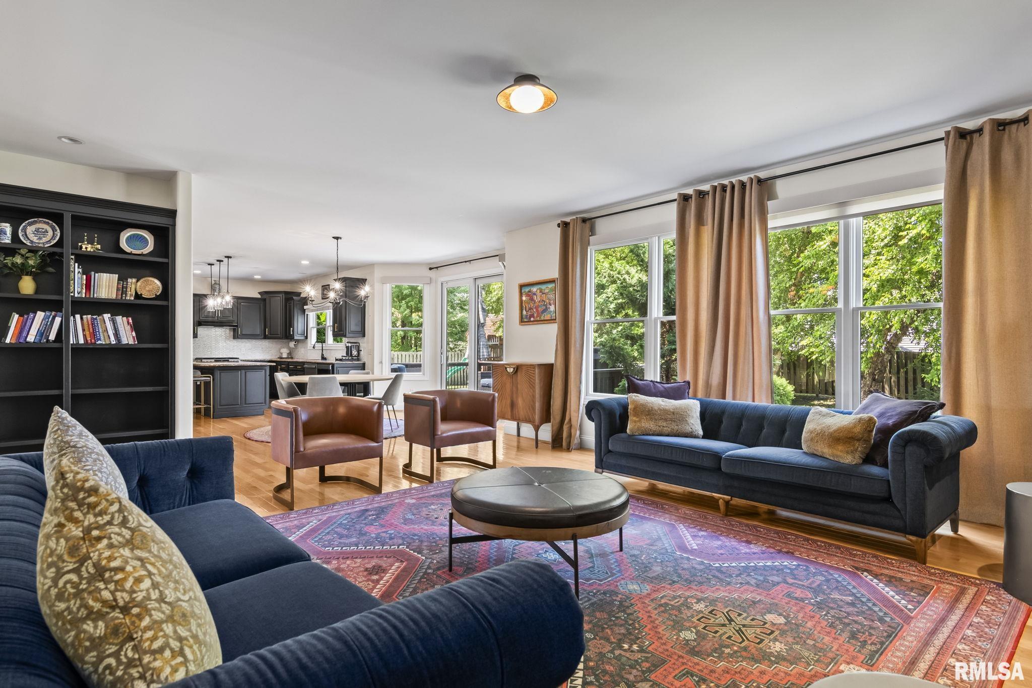 2201 Interlacken Drive Springfield, IL 62704 - Photo 10 of 53