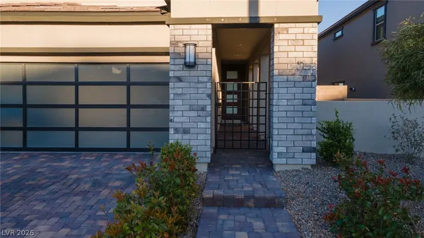 $5,650 | 400 Red Feather Peak Court, Las Vegas, NV 89138