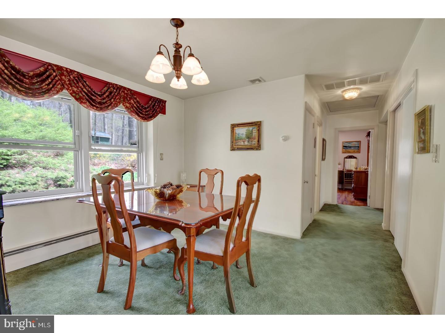 519 Church Road Avondale, PA 19311 - Photo 6 of 20 Dining Room