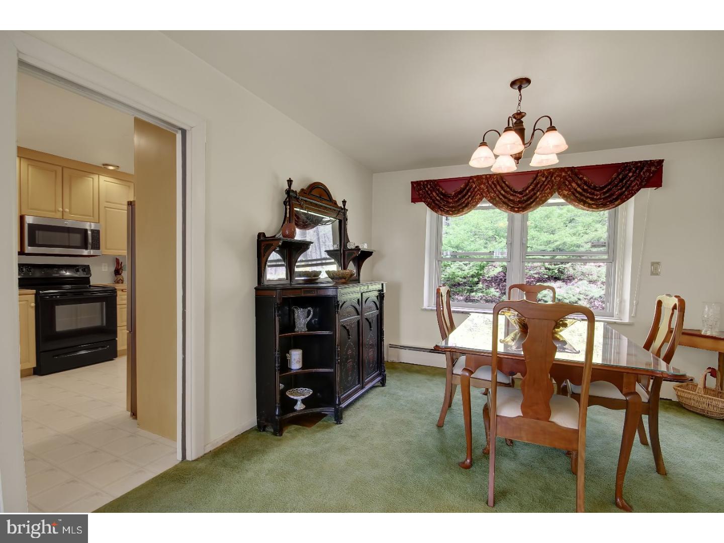 519 Church Road Avondale, PA 19311 - Photo 7 of 20 Dining Room