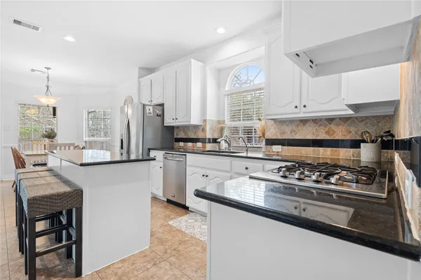 $499,999 | 2517 Legacy Meadows Lane, Conroe, TX 77304