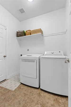 $499,999 | 2517 Legacy Meadows Lane, Conroe, TX 77304