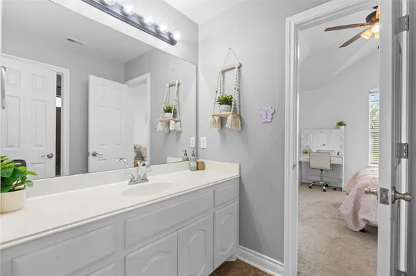 $499,999 | 2517 Legacy Meadows Lane, Conroe, TX 77304