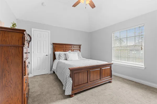 $499,999 | 2517 Legacy Meadows Lane, Conroe, TX 77304