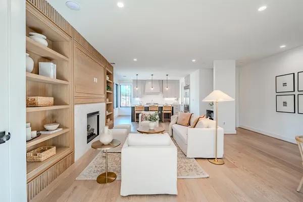 $7,750 | 4114 Emerson Avenue, Unit 4, University Park, TX 75205