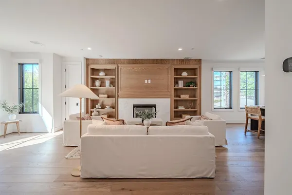 $7,750 | 4114 Emerson Avenue, Unit 4, University Park, TX 75205