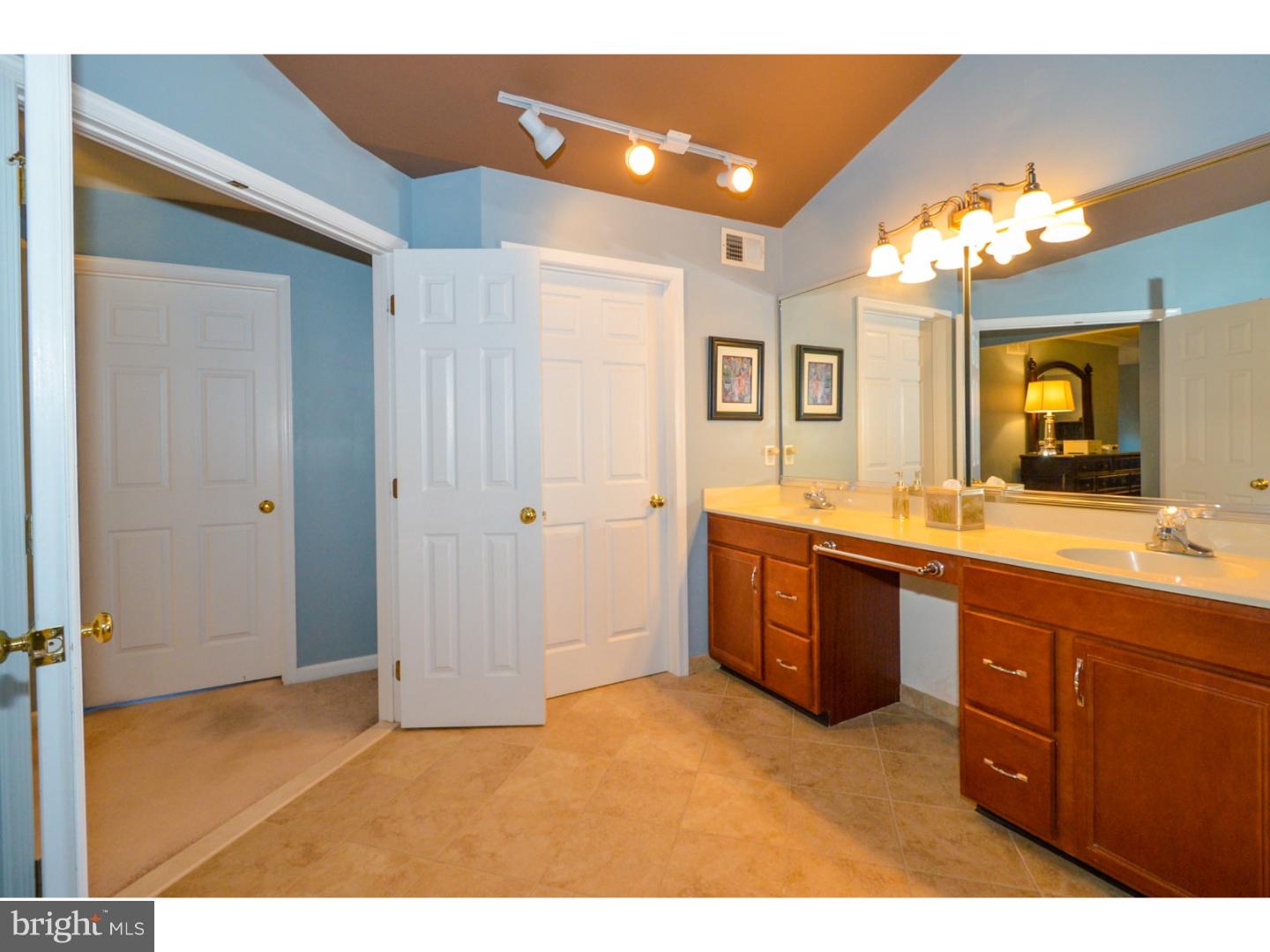 3697 Green Ridge Road Furlong, PA 18925 - Photo 19 of 25 Master Bathroom