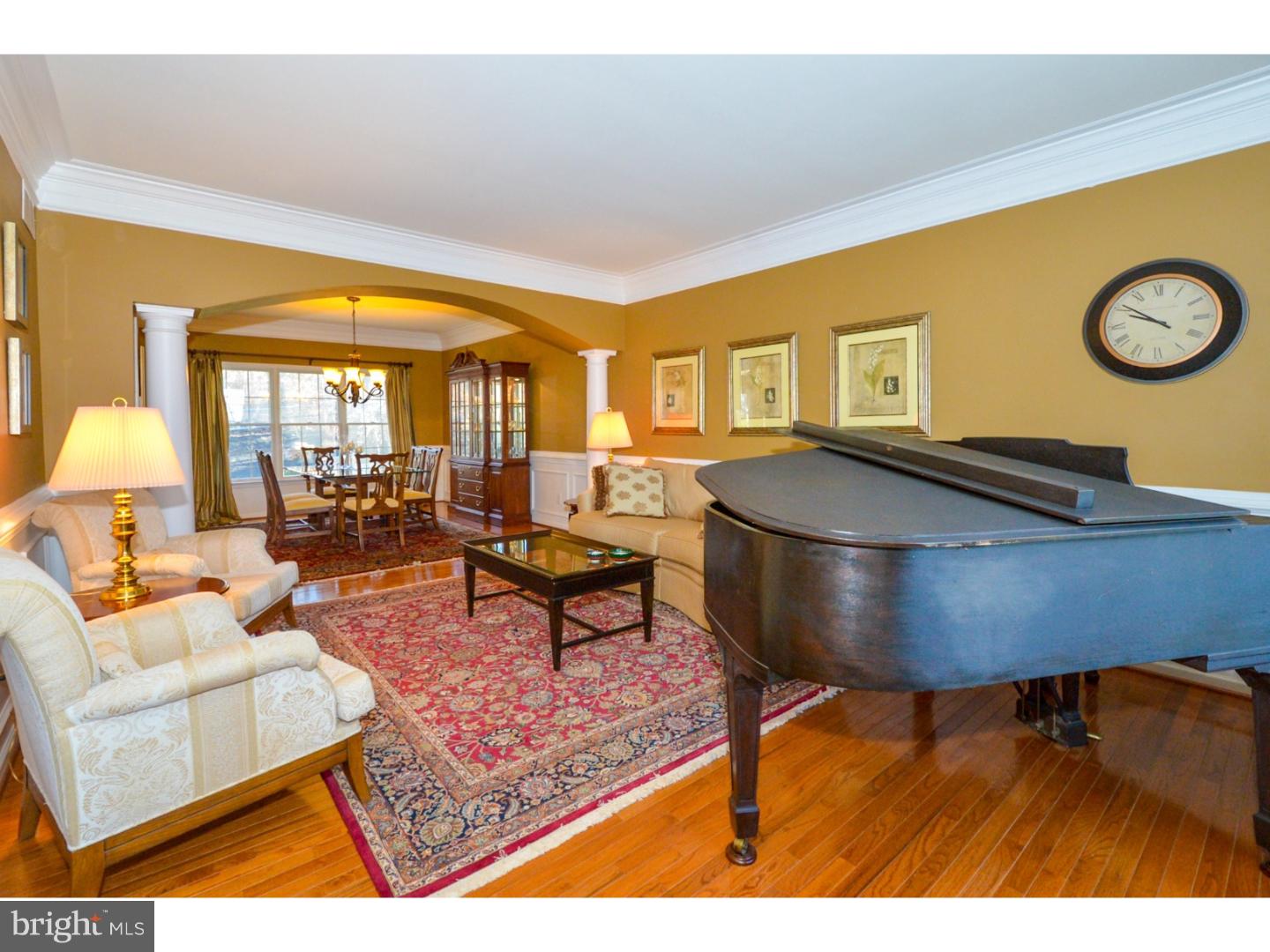 3697 Green Ridge Road Furlong, PA 18925 - Photo 3 of 25 Living Room