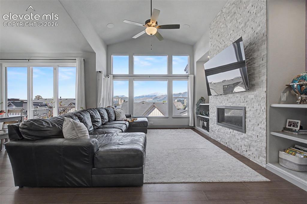 11634 Justify Drive Colorado Springs, CO 80921 - Photo 5 of 46