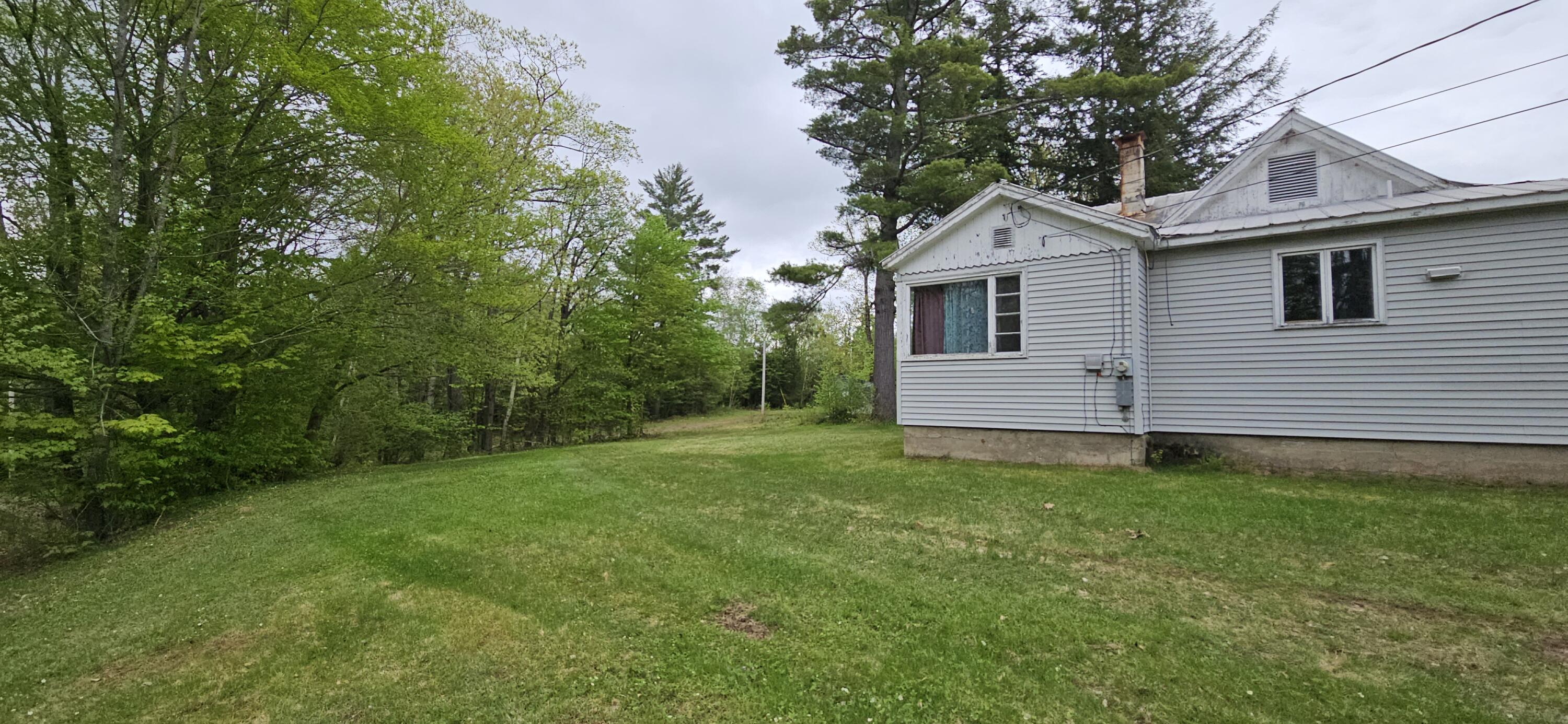 376 Backkingdom Road Mexico, ME 04257 - Photo 2 of 15 Side of property