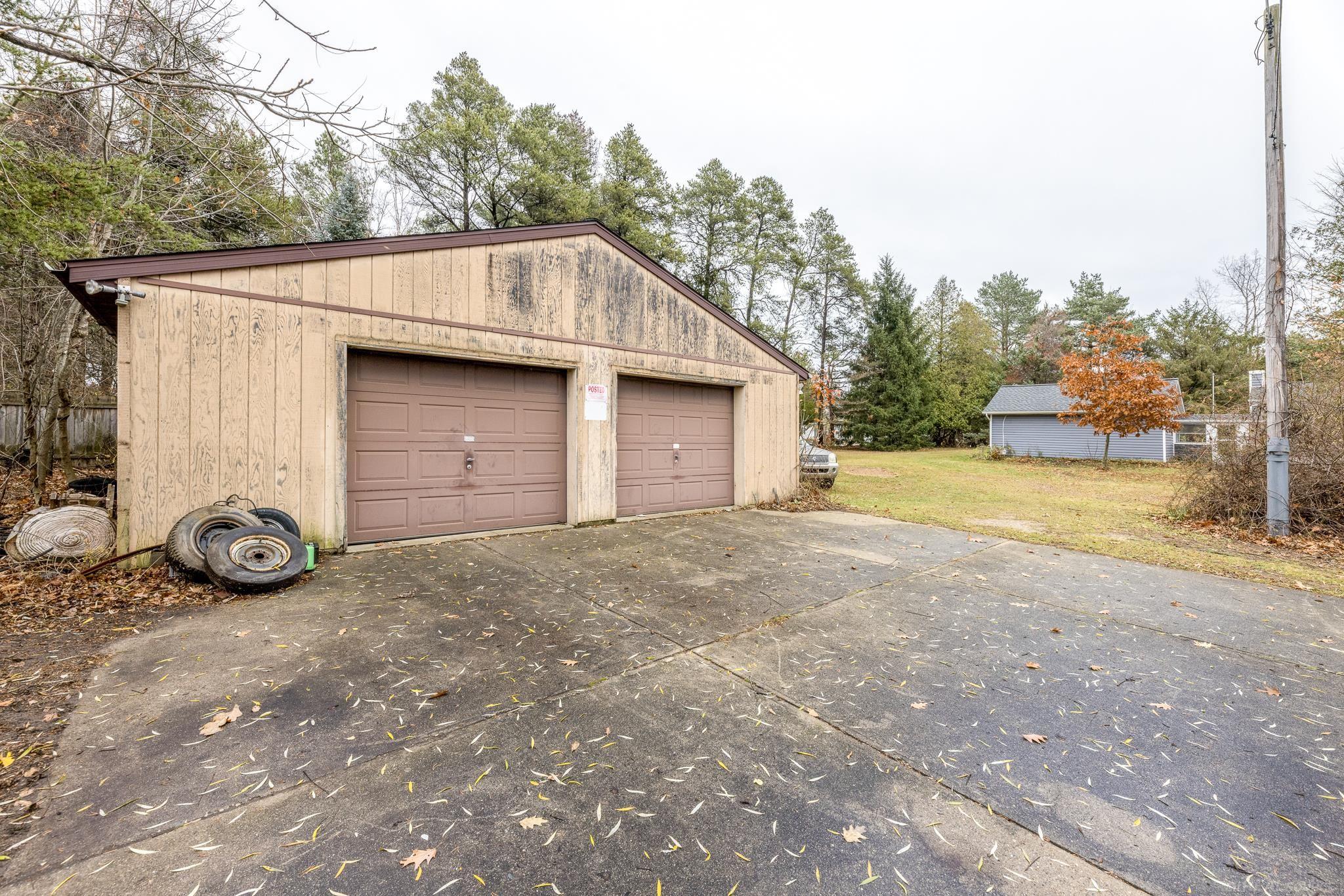 7340 Hawthorne Road Lexington, MI 48450 - Photo 22 of 32