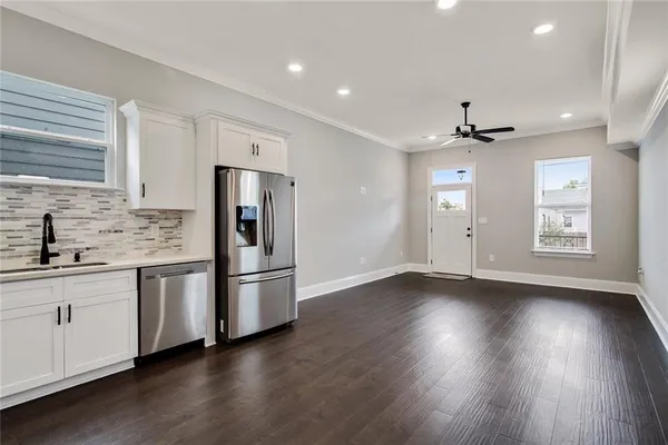 $1,900 | 2129 Dumaine Street, New Orleans, LA 70116