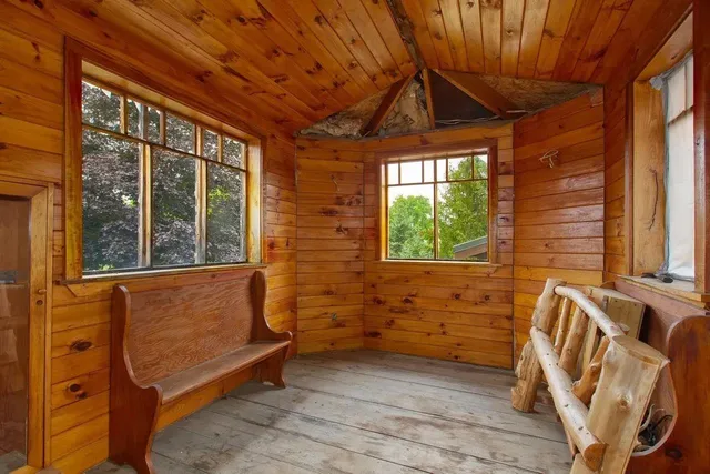 $355,000 | 98 Meadow Road, Milton, VT 05468