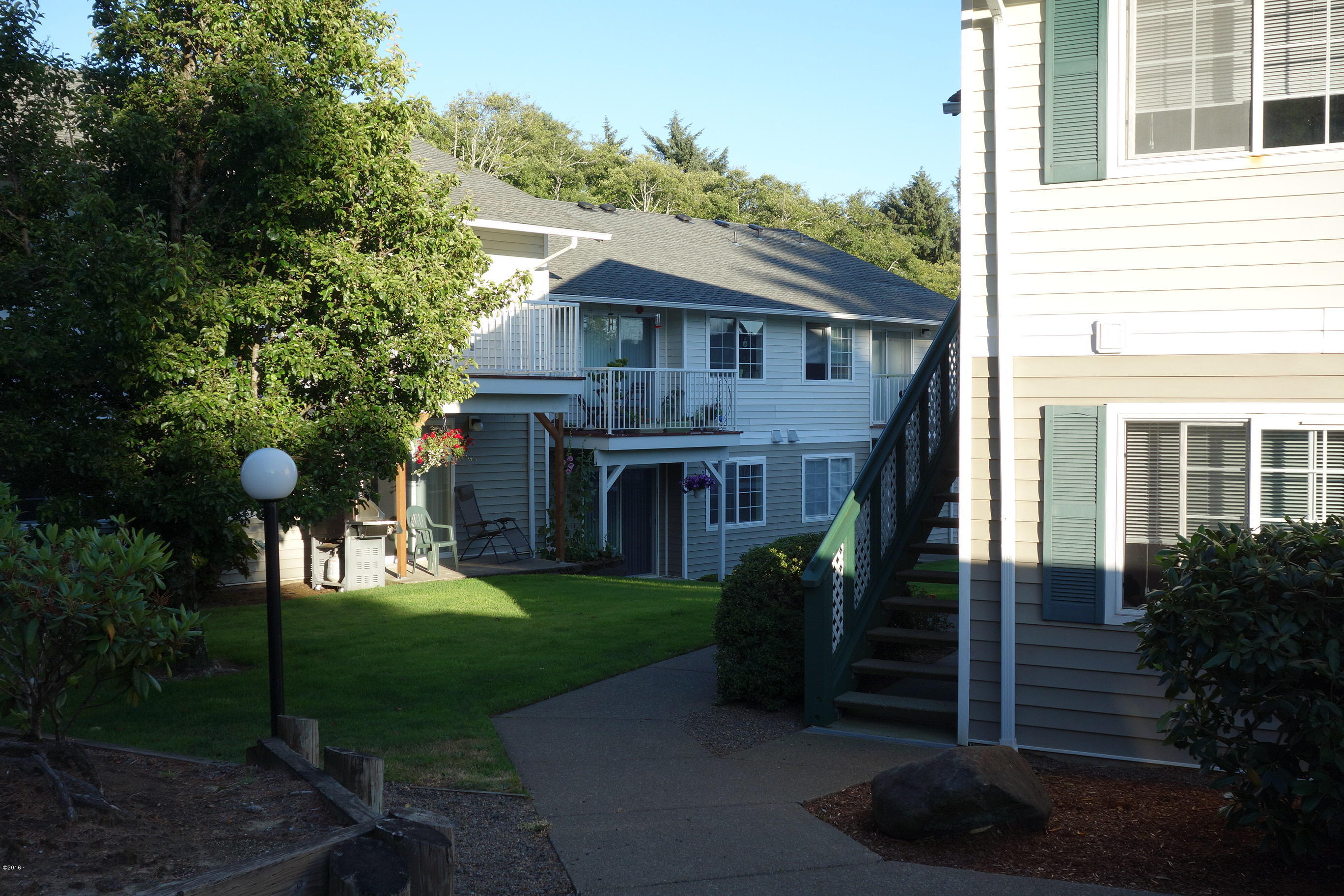 2324 Northeast Holmes Road Lincoln City, OR 97367 - Photo 6 of 6 Neighboring Apartments