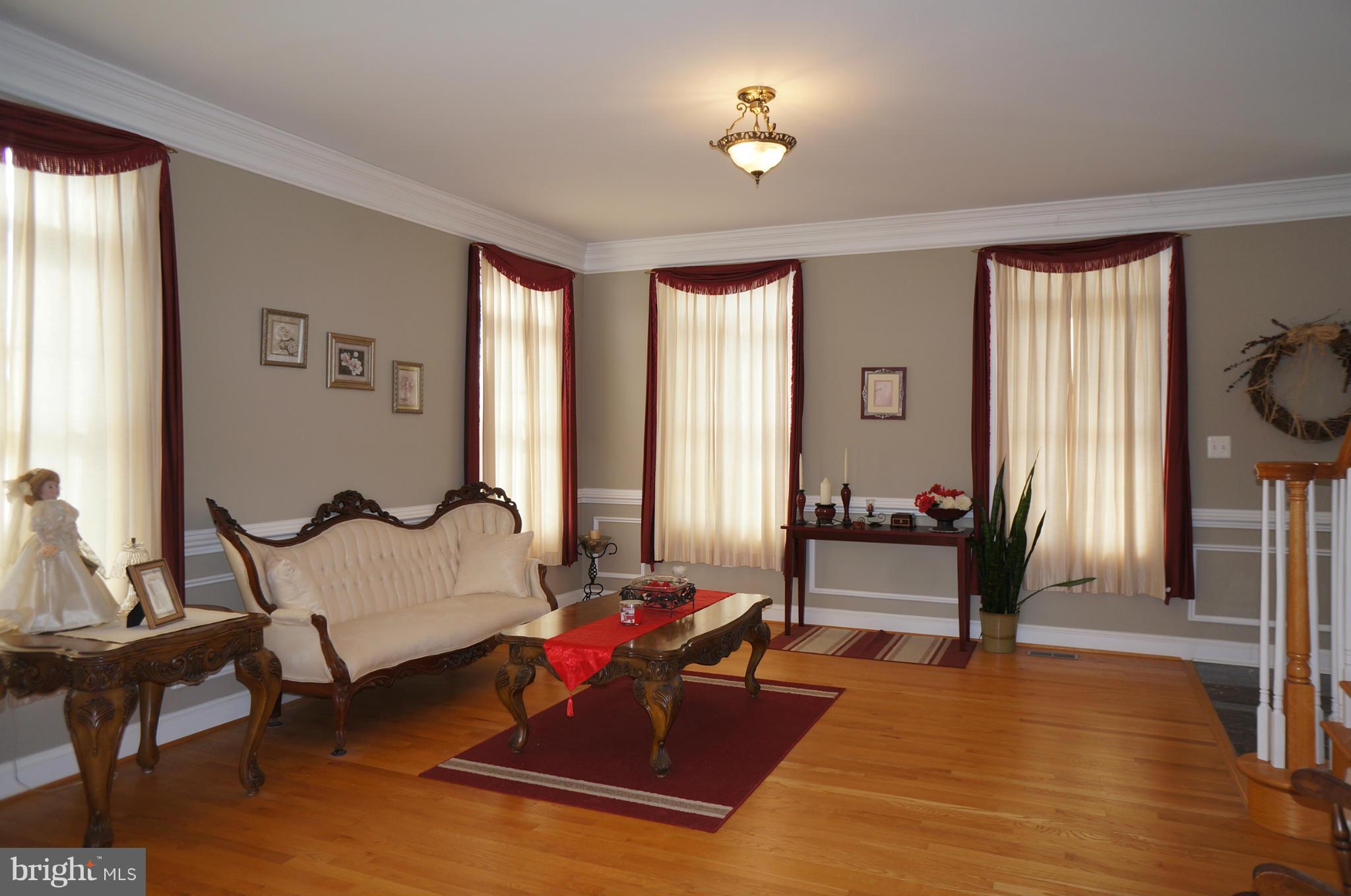 2504 Ruthsburg Road Centreville, MD 21617 - Photo 9 of 30 Living Room