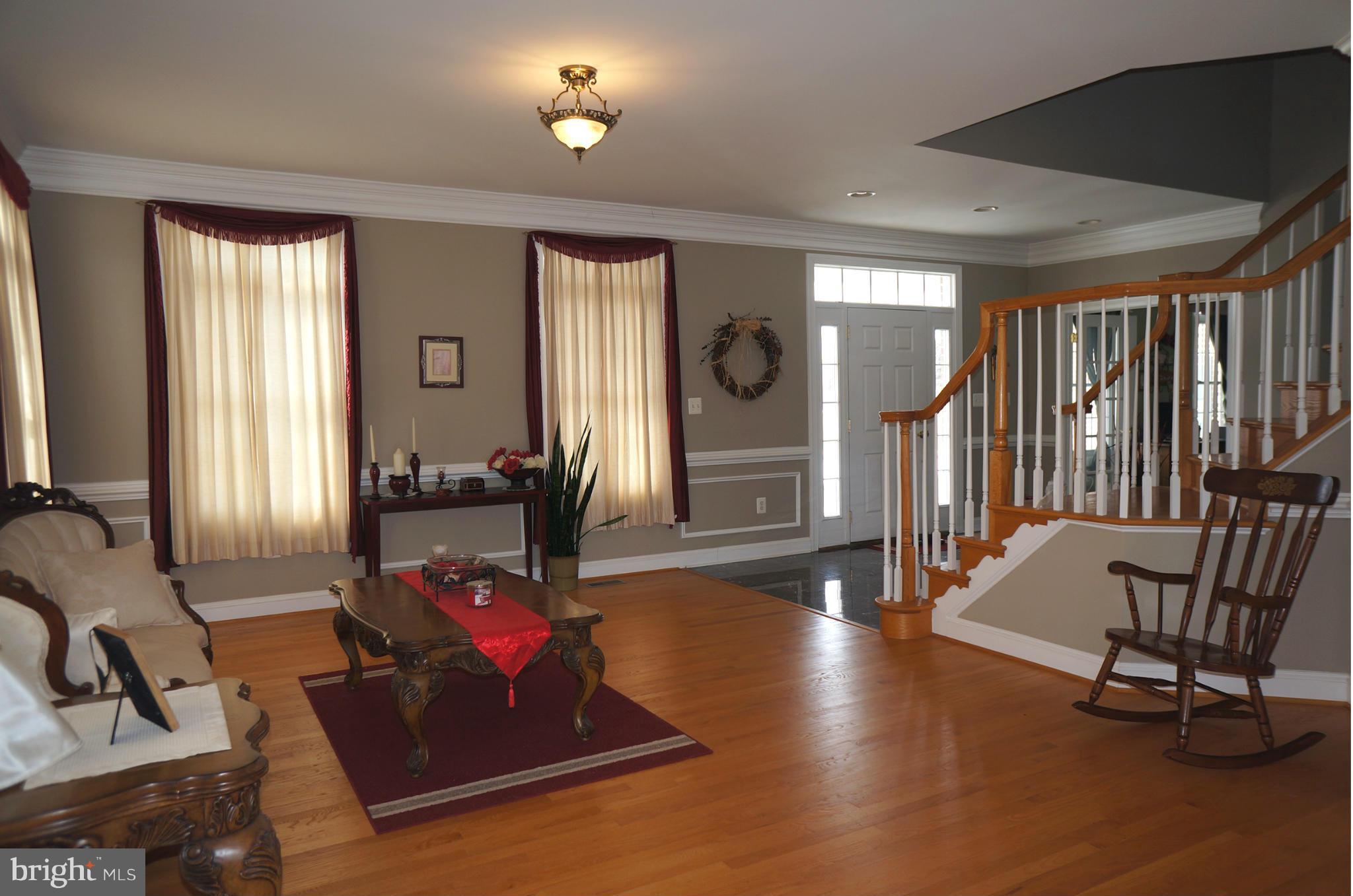 2504 Ruthsburg Road Centreville, MD 21617 - Photo 10 of 30 Living Room