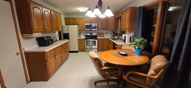 $129,000 | 1120 1st Avenue East, International Falls, MN 56649