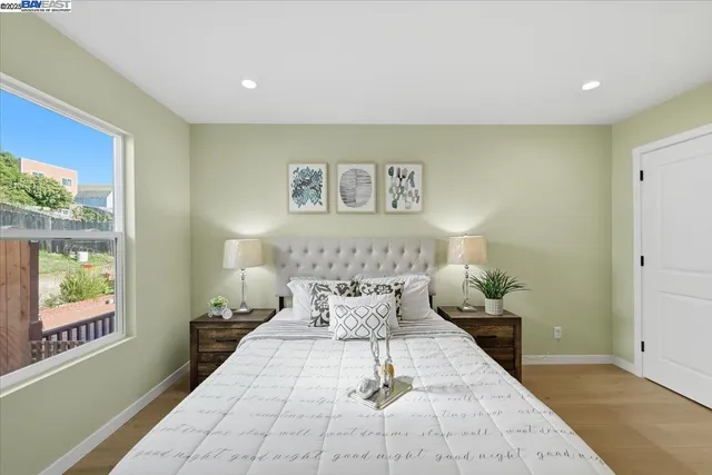 a bed room with a bed