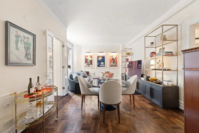 $1,075,000 | 41 5th Avenue, Unit 1F | Greenwich Village